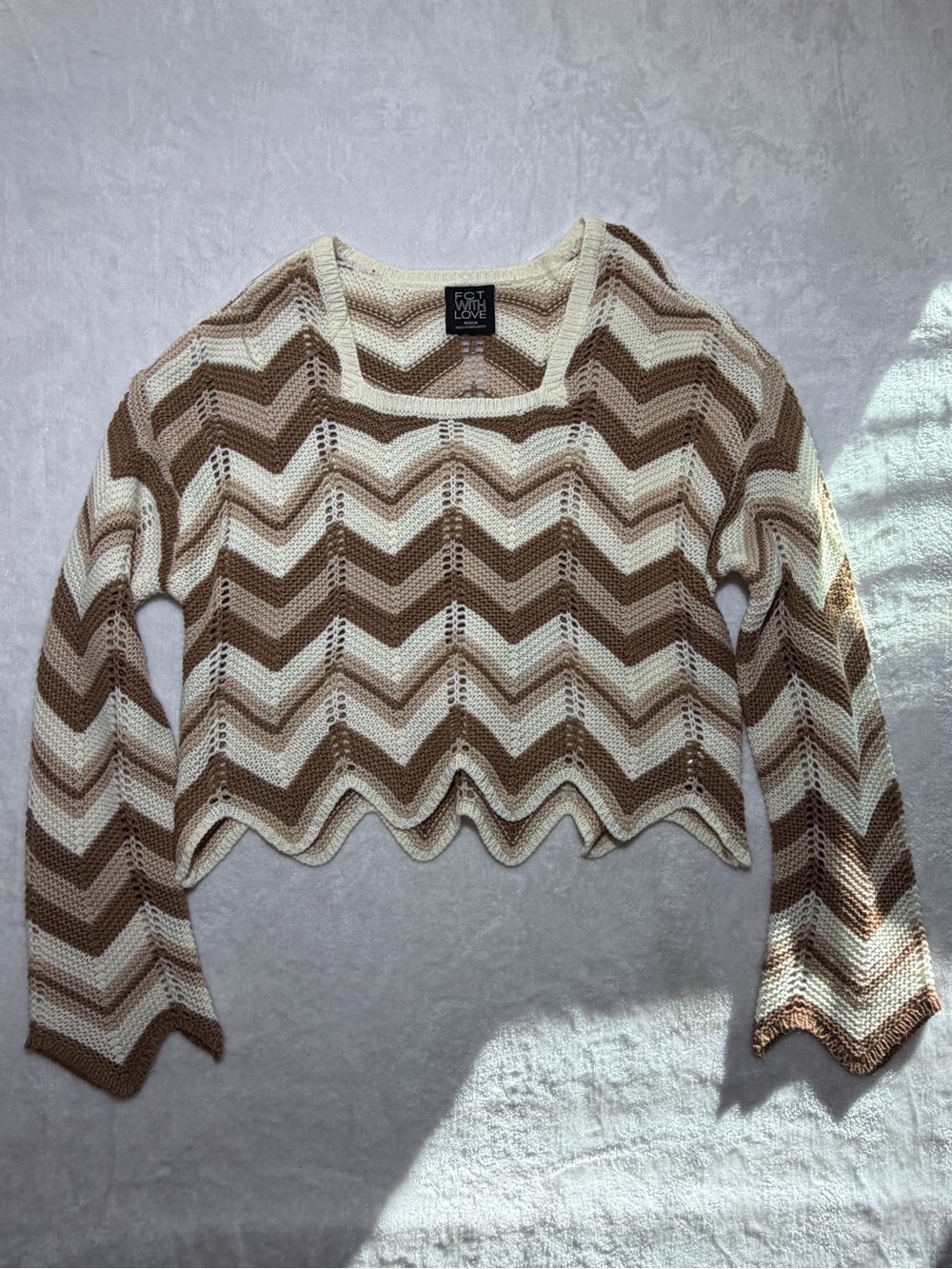 Chevron Knit Crop Sweater Brown Cream Long Sleeve Women’s Size M